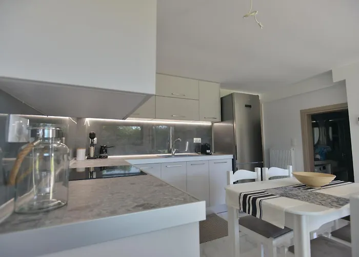 Theros-cottage Apartment *